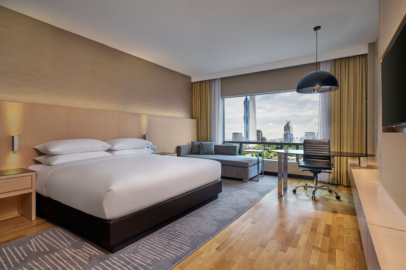 Hotel in Genting Highland to Hotel in Kuala Lumpur by Sedan